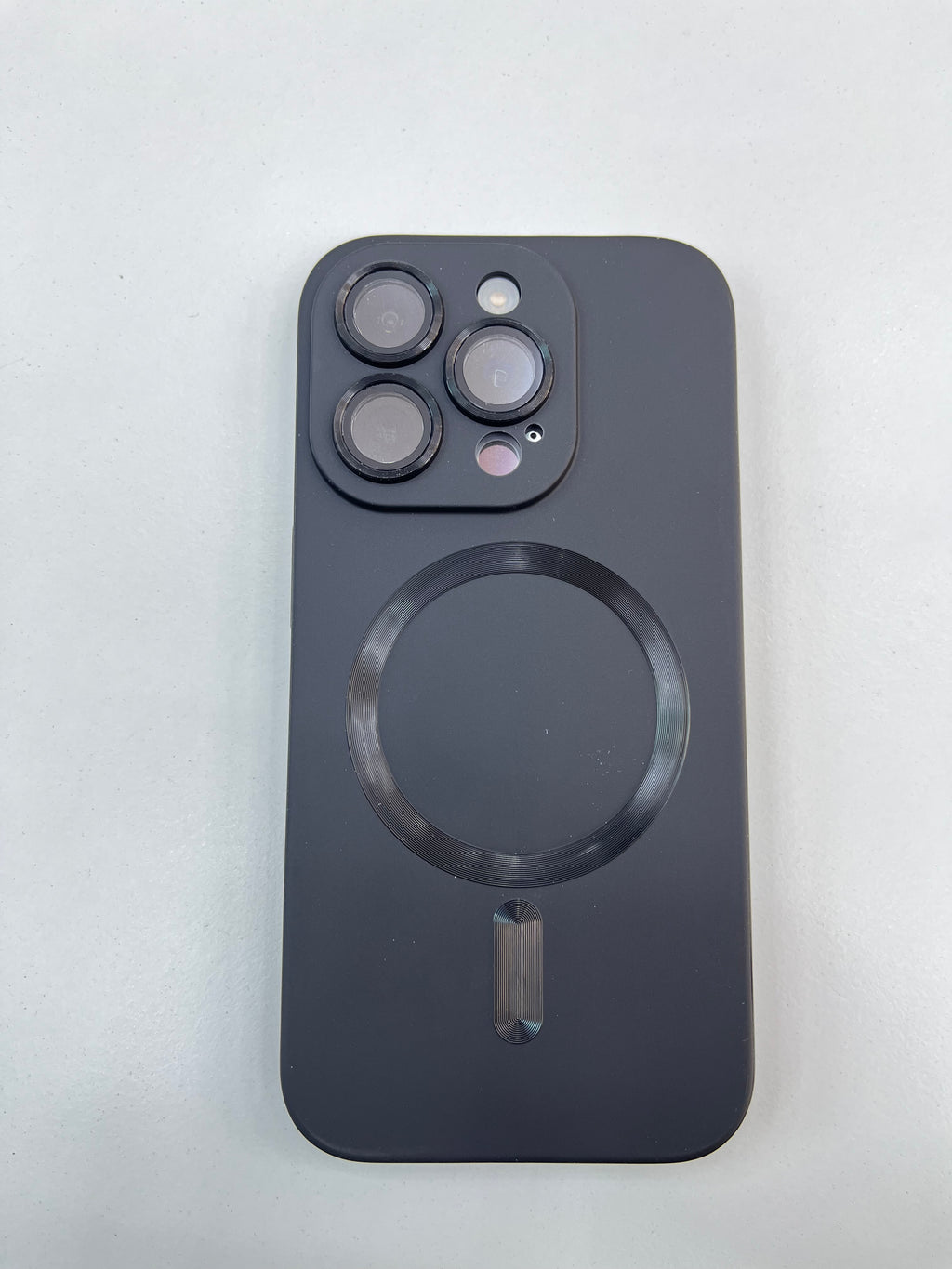 iPhone magsafe case with camera protection