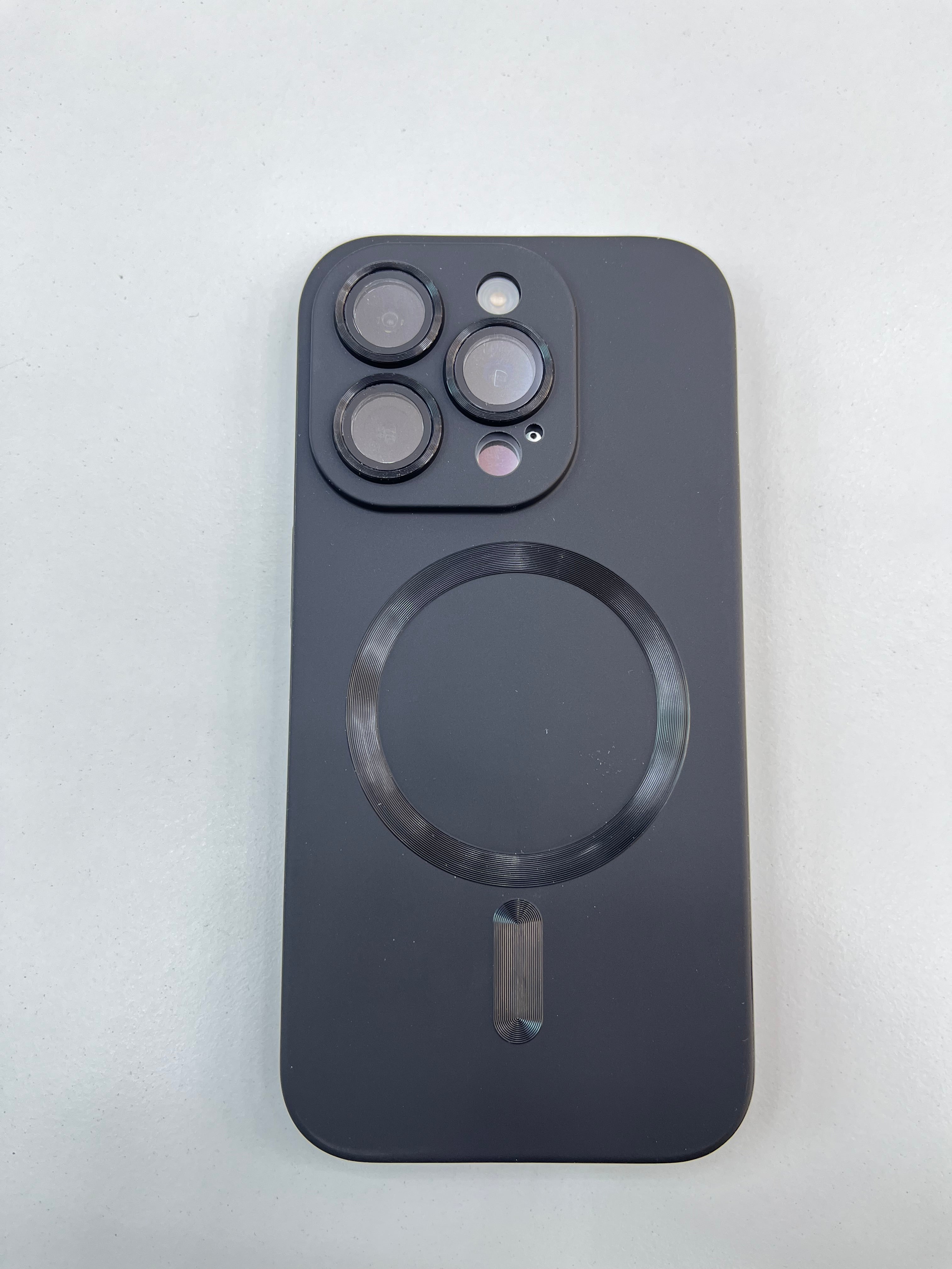 iPhone magsafe case with camera protection