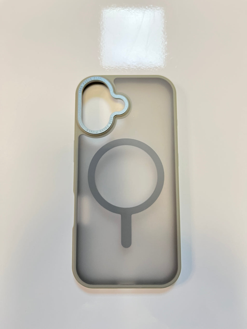 iPhone 17 FocusGuard Magsafe case LICHT GRIJS