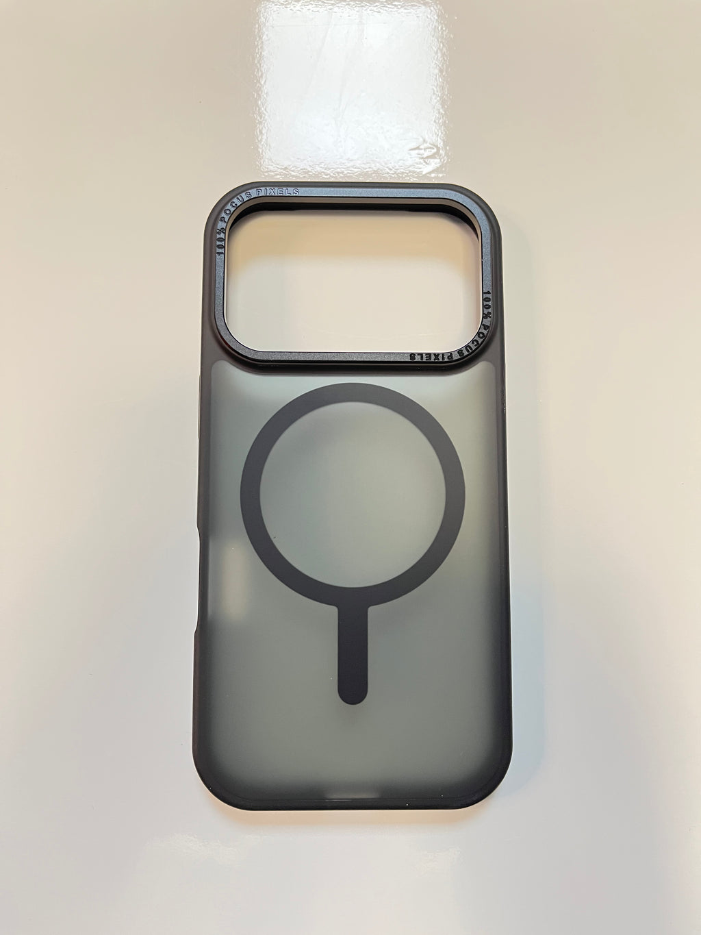 iPhone 17 Pro FocusGuard Magsafe case ZWART