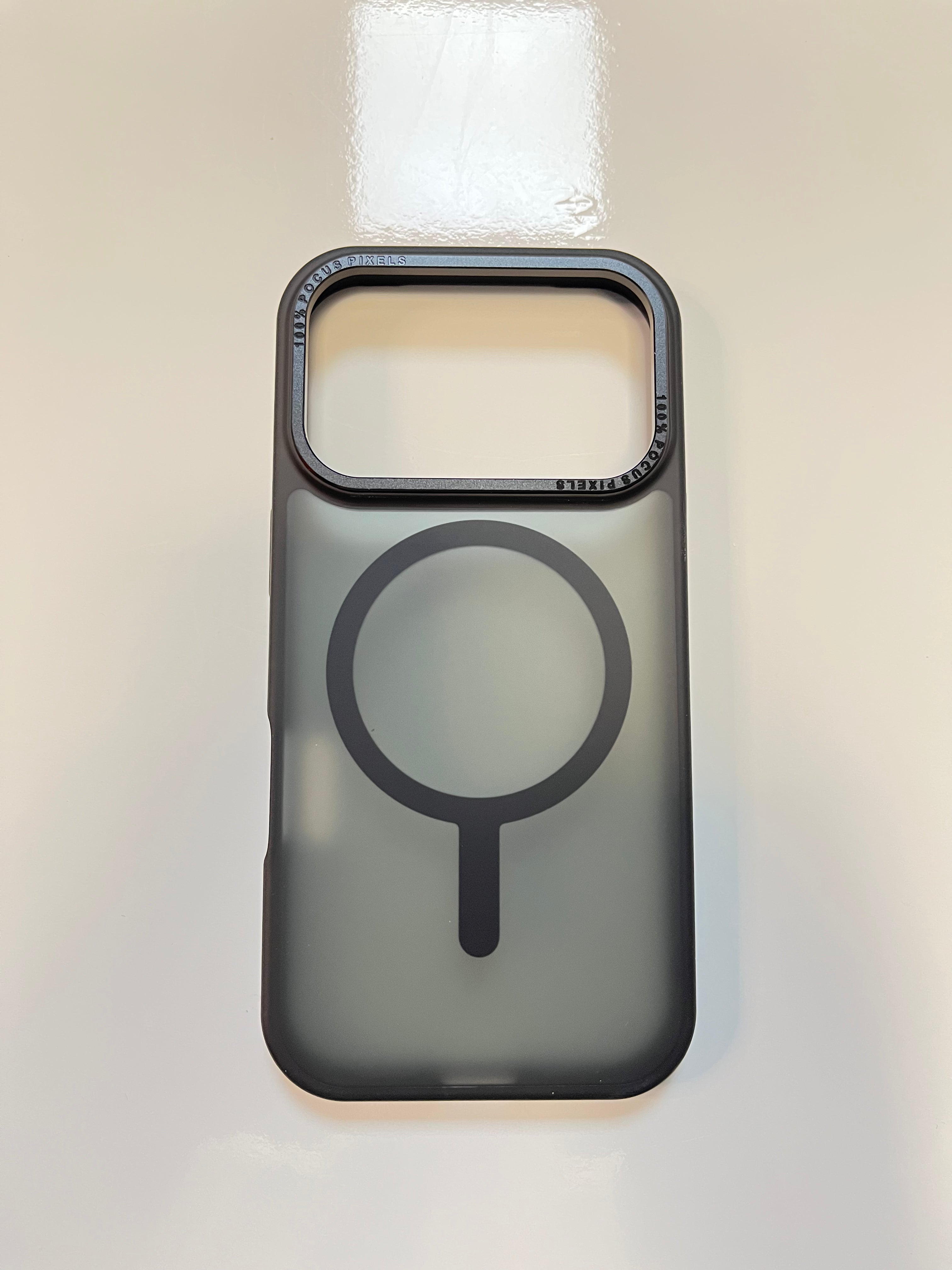 iPhone 17 Pro FocusGuard Magsafe case ZWART