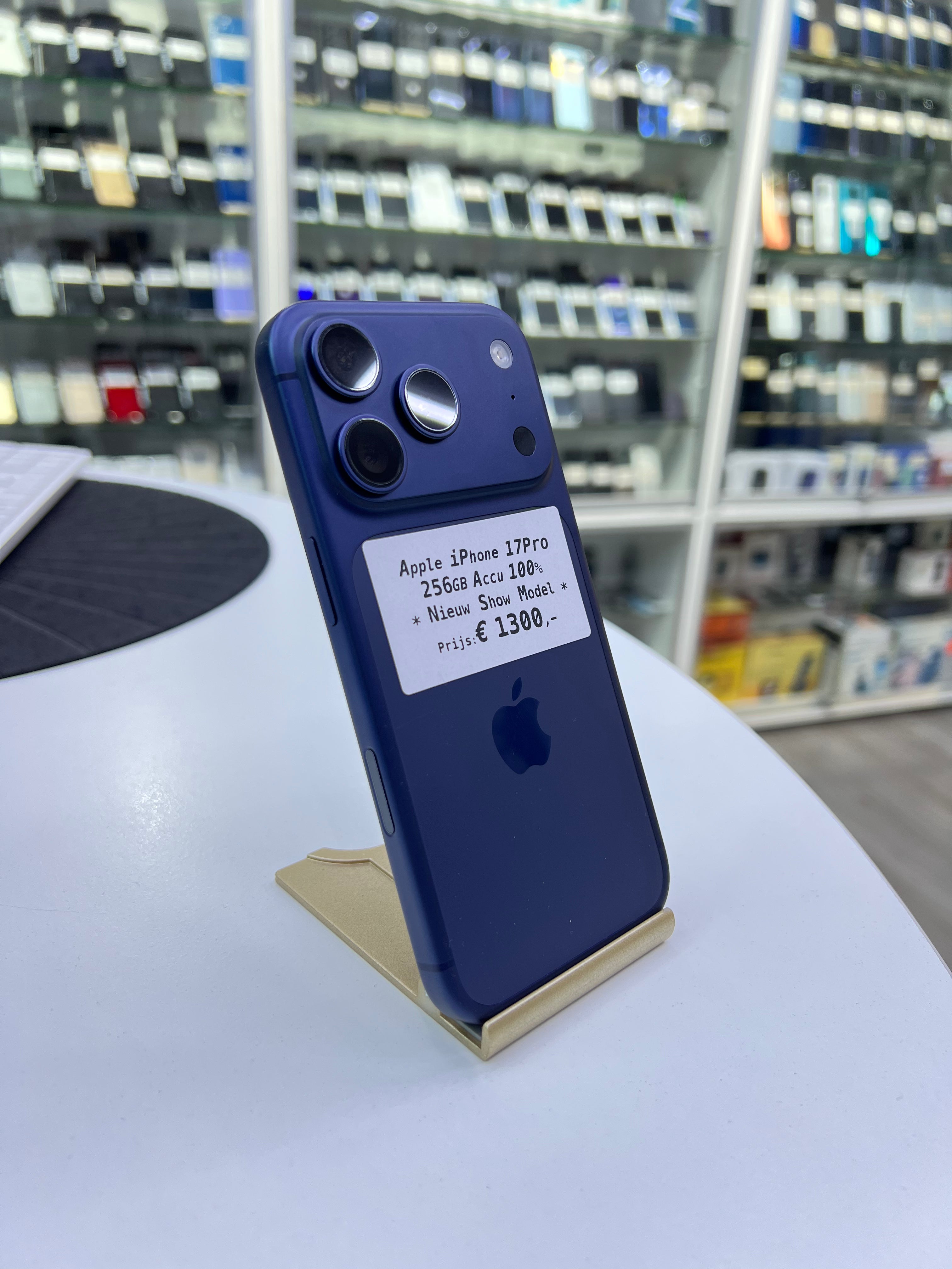 Apple iPhone 17 pro - 256GB - Show model