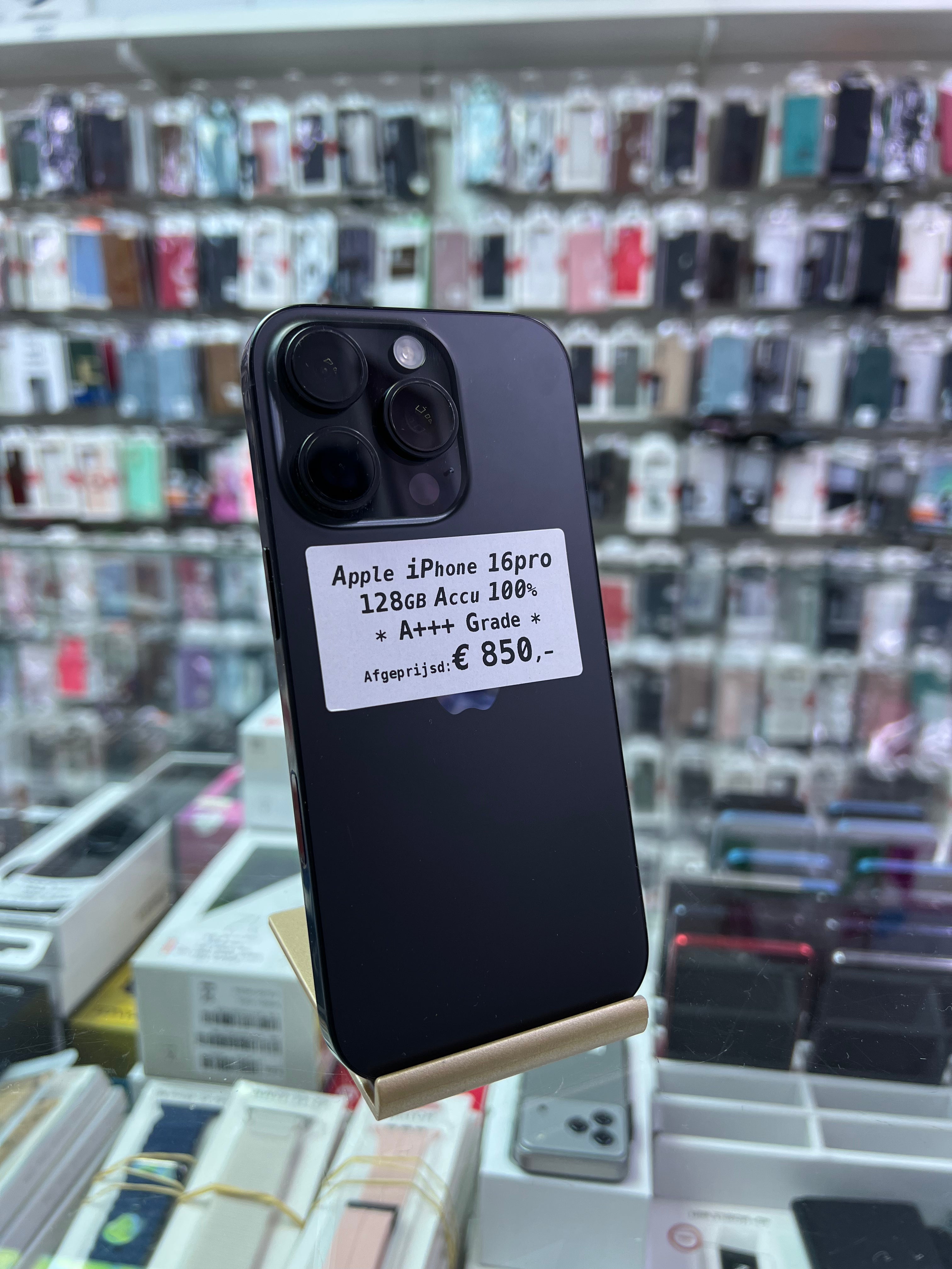 iPhone 16 Pro – A Grade – 128 GB – Battery 100%