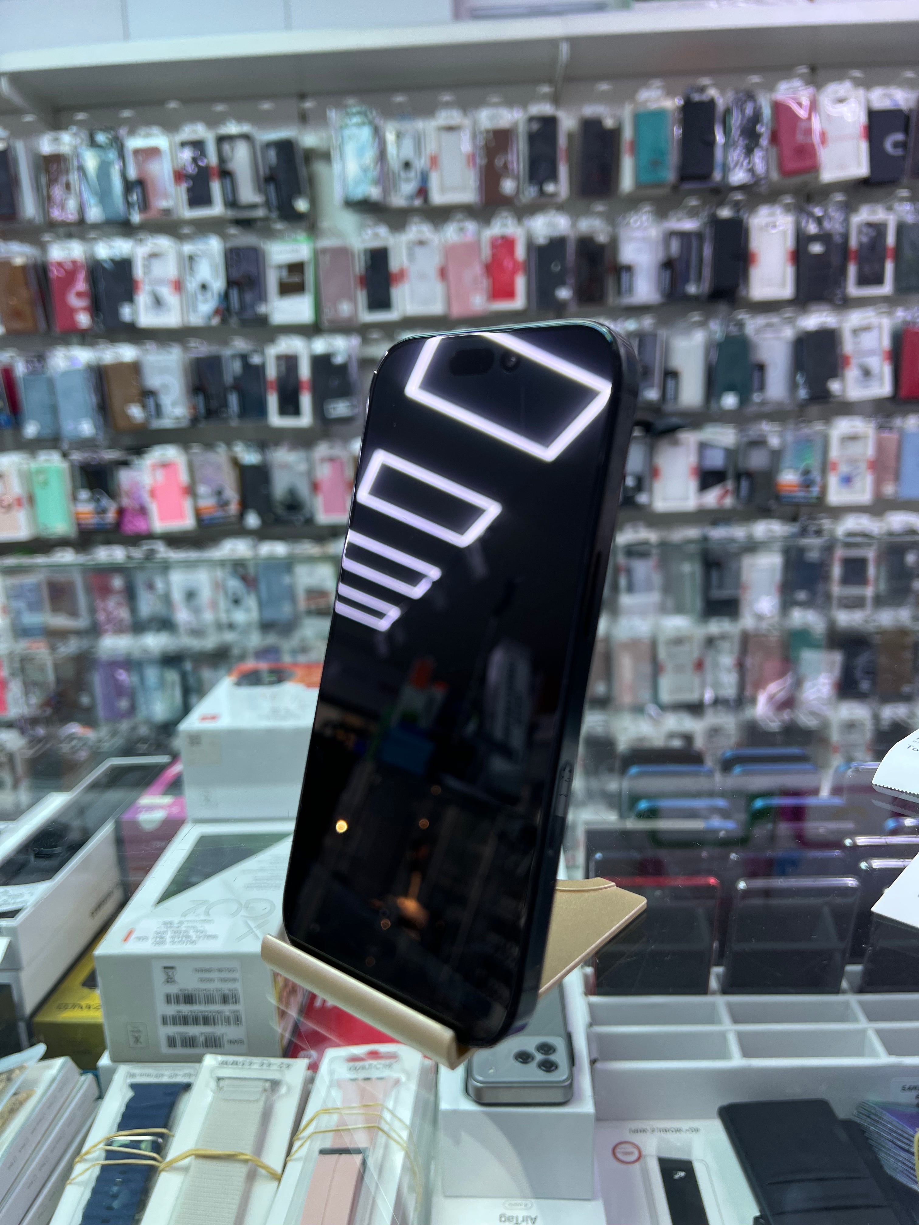 iPhone 16 Pro – A Grade – 128 GB – Battery 100%